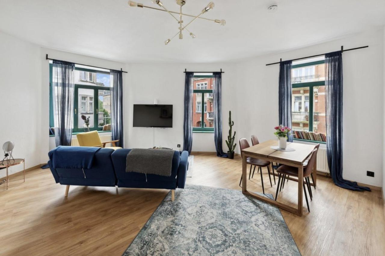 B Our Guest At New Vintage Chic Apartment Dresde Exterior foto
